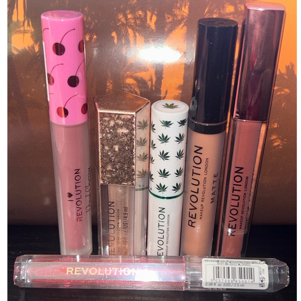 6 Piece Revolution Lip Gloss Bundle Set Lot Various Shades Scrub